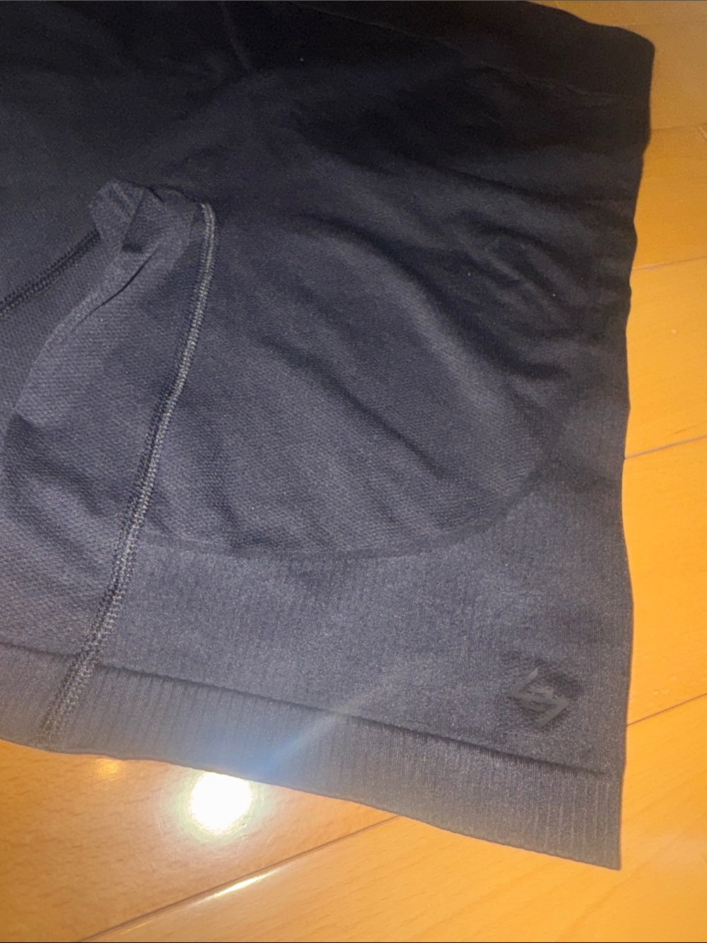 Represent compression shorts - Picture 2 of 4